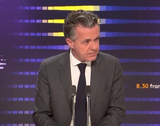 Frankreich will CO2-Emissionen bis 2030 um 140 Millionen Tonnen senken Christophe Béchu