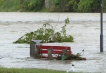 Sturmtief Monica: Vater und seine zwei Kinder im Departement Gard vermisst Überschwemmung_Illustration