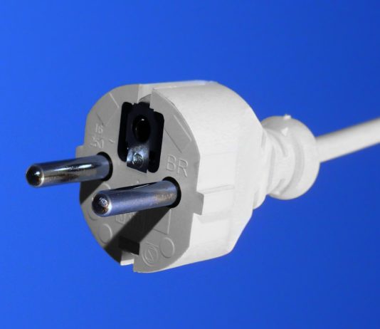 Strom: In ganz Frankreich ist der Verbrauch in diesem Winter um bis zu 14% gesunken Stromkabel