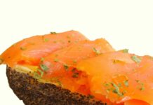 Listerien: Räucherlachs in ganz Frankreich zurückgerufen Lachssandwich