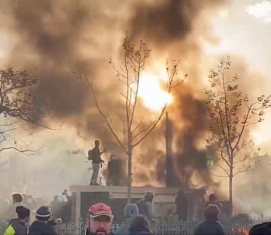 Rentenreform: Demonstrantenzahlen gehen zurück – gewaltsame Auseinandersetzungen nehmen zu Gewalt_Demonstration_Paris_Screen