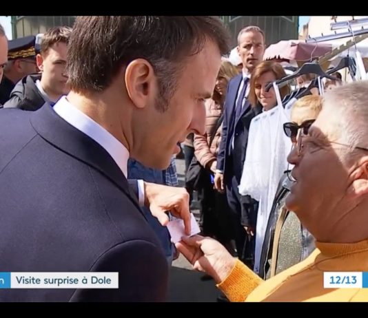 Politik: Emmanuel Macron stattet der Stadt Dole einen Überraschungsbesuch ab Macron_Dole_ScreenF3