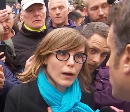 Ein Jahr nach seiner Wiederwahl bricht Emmanuel Macron laut Umfrage „einen Unbeliebtheitsrekord“ Macron_Selestat_ScreenFI