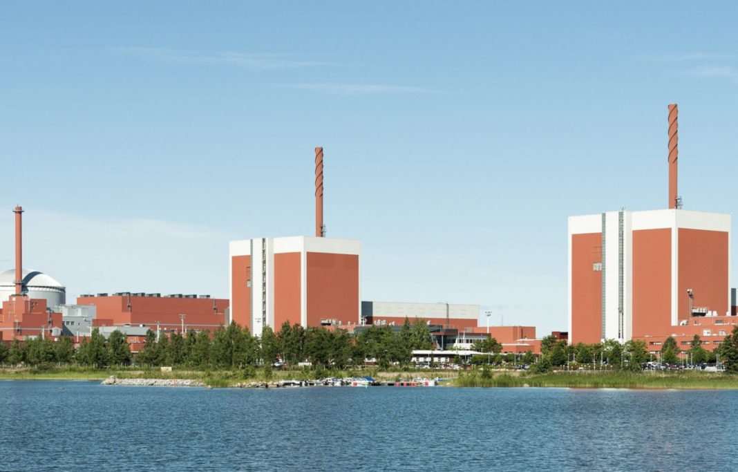 Olkiluoto_Nuclear_Power_Plant_2015-07-21_001_Wiki