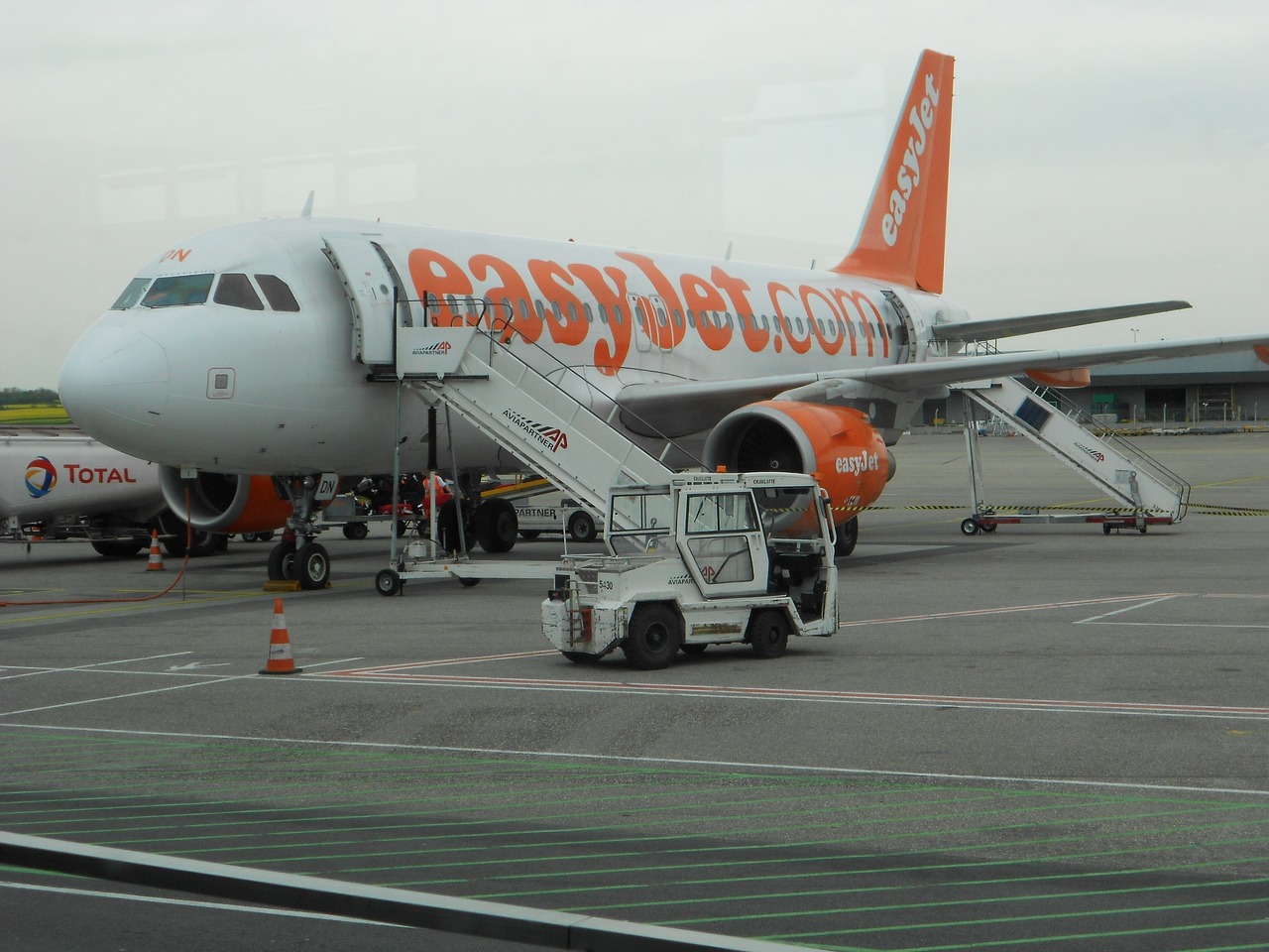 Flugreisen: EasyJet streicht diesen Sommer mehr als 1.700 Flüge