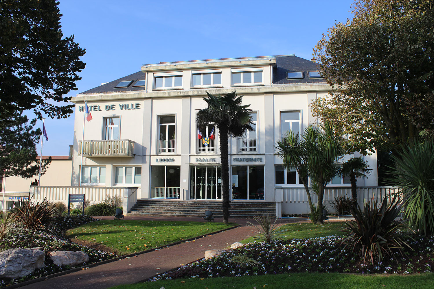 Loire-Atlantique: Bürgermeisteramt von Saint-Brevin seit Mittwoch Opfer eines Cyberangriffs