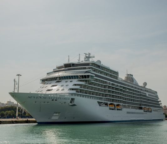 Gironde: Passagierschiff verursacht große Schäden am Ufer der Garonne Seven_Seas_Explorer_Wiki
