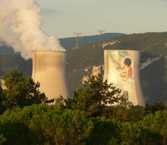 Energie: Der französische Staat renationalisiert den Stromerzeuger EDF zu 100 % Kernkraftwerk_Cruas