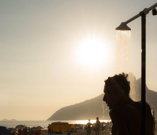 Wasserknappheit in Südfrankreich: Duschen an Stränden werden abgeschaltet Dusche_Strand