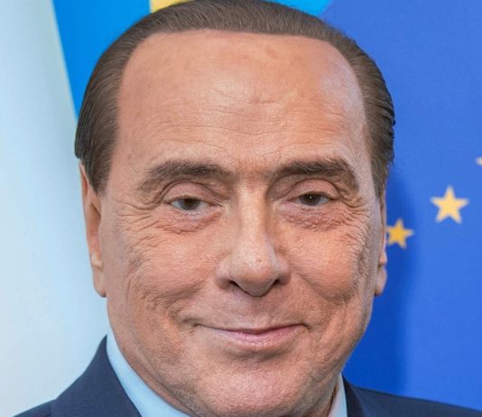 Ehemaliger italienischer Premierminister Silvio Berlusconi ist tot Silvio_Berlusconi_2018_Wikipedia