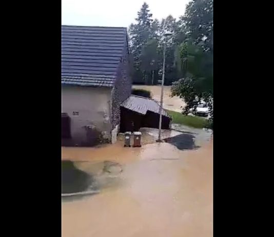 Pyrénées-Atlantiques: Gewitter verursachen Überschwemmungen und Schlammlawine im Béarn Ueberschwemmung_Gewitter