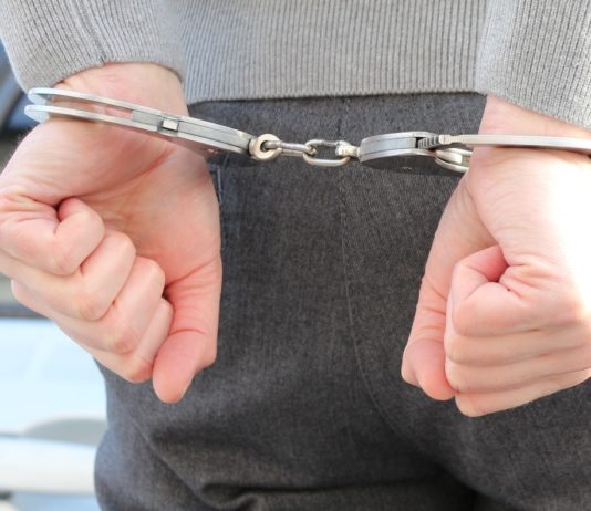 Südfrankreich: Zwei Männer wegen Entführungen und Überfällen inhaftiert Verhaftung