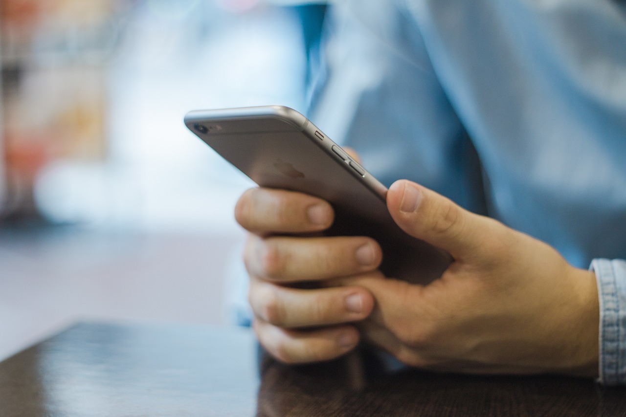 Gefälschte Polizei-E-Mail beschuldigt Empfänger der Kinderpornografie: 6 Selbstmorde und Millionen-Schaden