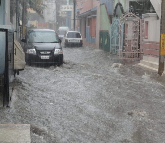 Klimawandel treibt Versicherungspreise in die Höhe: Die Kosten für Naturkatastrophen in Frankreich Überschwemmung