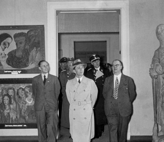Französisches Parlament: Gesetz zur Rückgabe von unter der Nazi-Besetzung geraubter Kunstwerke Ausstellung_entartete_kunst_1937