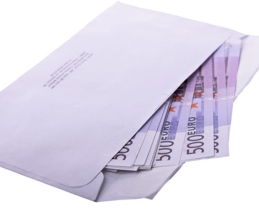 Tod von Nahel: Für die Familie des Polizisten wurden fast 1.4 Millionen Euro gespendet – heftige Kritik wird laut Spenden