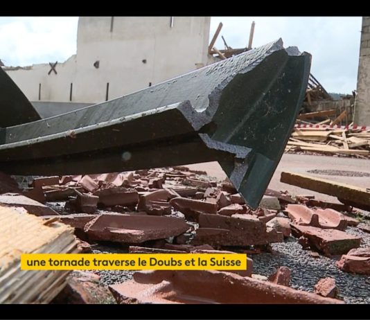 Unwetter: Departement Doubs von heftigem Tornado getroffen Zerstörungen_Tornado_Doubs_Screen