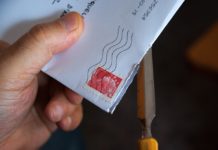 Frankreich: La Poste kündigt Preiserhöhungen an mail-1707817_1280