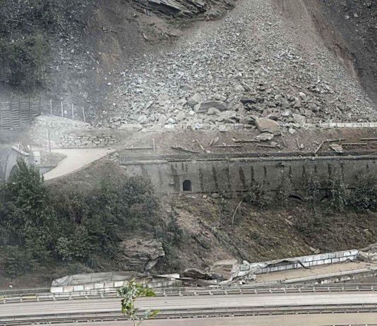 „Zug der Wunder“ in Südfrankreich bleibt weiterhin eingestellt Bergsturz_Maurienne