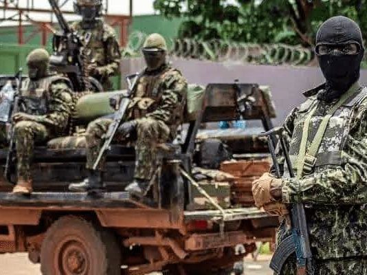 Niger: Junta wirft französischen Botschafter aus dem Land Militaer_Niger