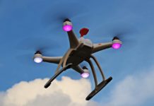 14. Juillet 2025: Frankreichs Nationalfeiertag ohne Feuerwerk – wenn Trockenheit, Sparzwang und Sicherheitsbedenken das Feiern verändern Drohnenshow