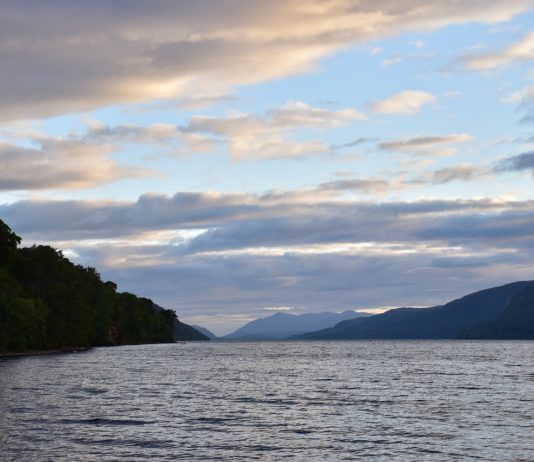 Monster von Loch Ness: Schottland startet die größte Suche seit 50 Jahren Loch_Ness