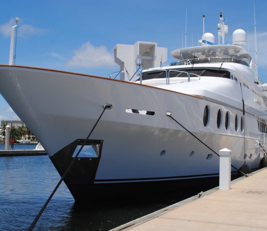 In Frankreich gibt es fast drei Millionen Millionäre – das Land liegt damit weltweit auf dem dritten Platz yacht-1040850_1280