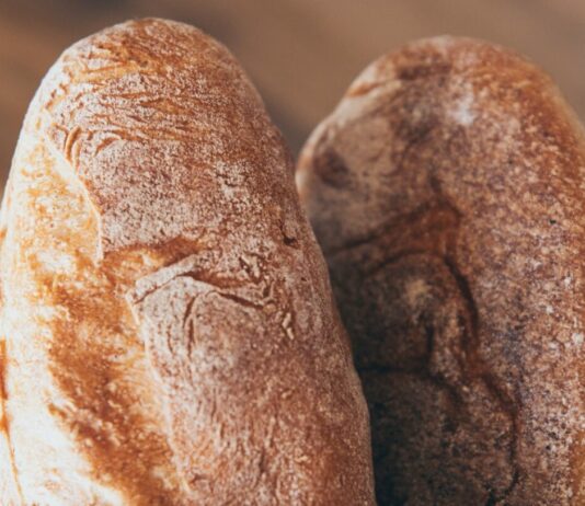 Eine Baguette für 1 € – Solidarität oder cleveres Marketing? Baguette_Illustration