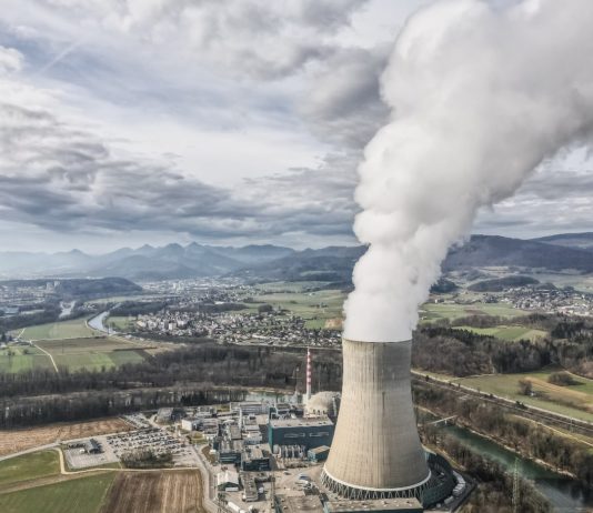 Umfrage: Jeder zweite Franzose befürwortet Bau neuer Atomkraftwerke Kernkraftwerk_Atomkraft