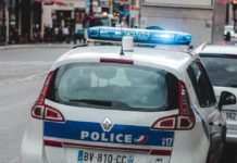 Brutale Überfälle: Wenn das eigene Zuhause zur Falle wird Polizei_Illustration