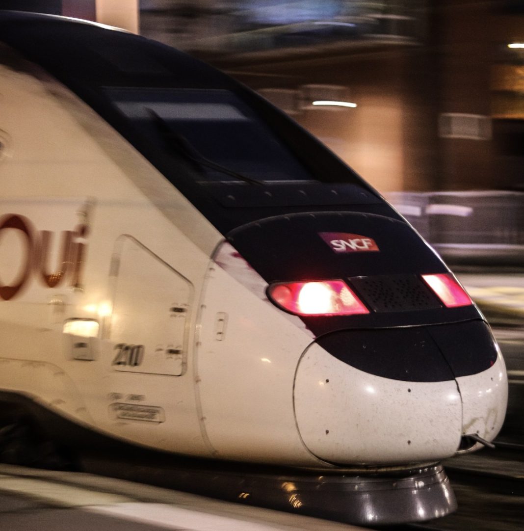 SNCF_TGV_Ouigo