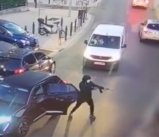 Historischer Tiefstand bei Drogenmorden in Marseille – Ein Hoffnungsschimmer oder nur eine Atempause? Schiesserei_Marseille_ScreenBFMTV