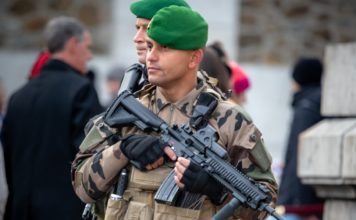 Wachsamkeit im Schatten des Nahostkonflikts: Frankreich zwischen Prävention und politischem Signal Sicherheit_Paris
