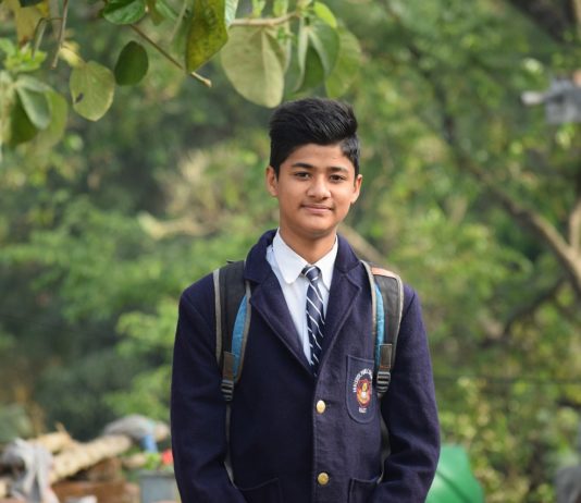 Bildung: Schuluniformen sorgen in Frankreich für Diskussionen Schüler_Schuluniform