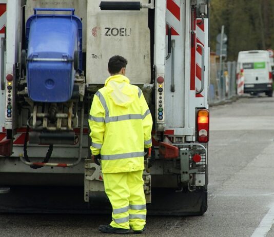 Marseille: Müllmänner im Visier – Gewalt, Drogen und die Schattenseiten der Großstadt Stadtreinigung_Müllabfuhr