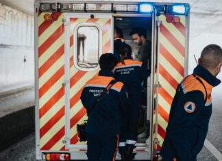 Wenn der Rausch am Steuer endet: Eine tödliche Mischung mit fataler Verharmlosung Rettungswagen