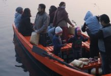 Gefährliche Fluchten über den Ärmelkanal: Fast 100 Migranten binnen 24 Stunden gerettet Flüchtlinge_Boot