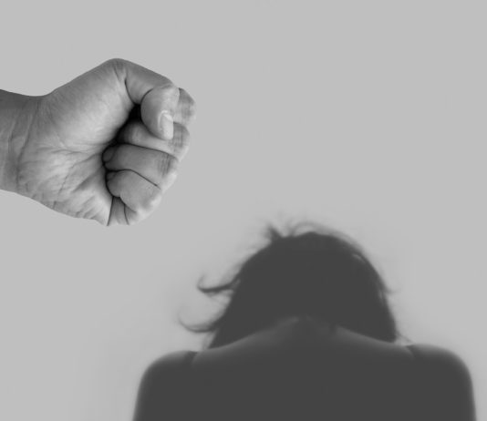 Jede dritte Nacht ein Mord: Die erschreckende Bilanz häuslicher Gewalt in Frankreich 2024 Gewalt_gegen_Frauen