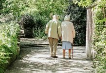 Laut WHO wird es 2024 in Europa mehr Menschen in einem Alter über 65 als unter 15 Jahren geben Alter_Menschen