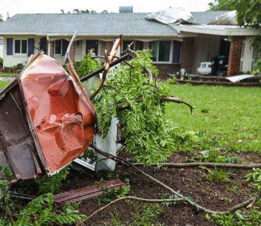 Unwetter in Frankreich: Schwere Schäden in den Regionen Var und Ardèche Sturmschäden