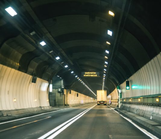 Frankreich-Italien: Mont-Blanc-Tunnel für zwei Monate wegen Bauarbeiten geschlossen Mont-Blanc-Tunnel