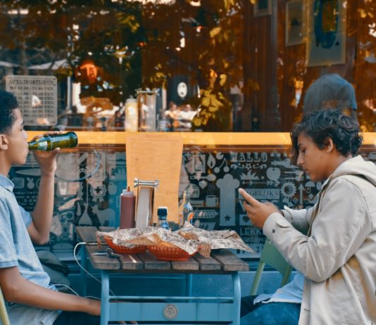 Klima: Der Alltag der Bars und Cafés in Frankreich wird durch die Hitze durcheinander gebracht Terrasse_Restaurant