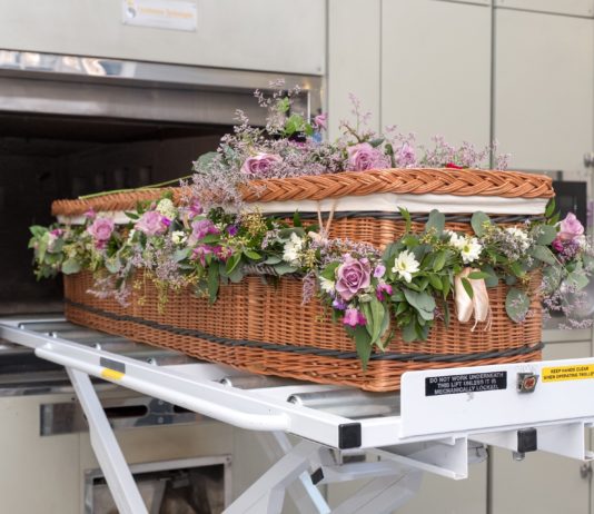 Immer mehr Franzosen entscheiden sich für das Verstreuen ihrer Asche in der Natur Einäscherung