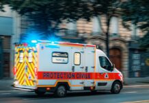 Tragödie im Kinderparadies: Als ein Ausflug ins Spielzentrum tödlich endete Rettung_Illustration