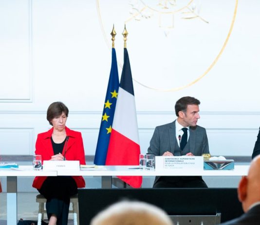 Israel-Hamas-Konflikt: Emmanuel Macron ruft klar und deutlich zu einem Waffenstillstand auf Palästina_Konferenz_Paris_Macron_ScreenX