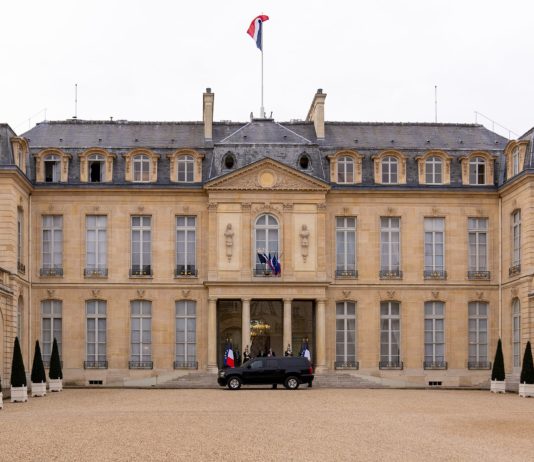 Antisemitismus: Emmanuel Macron empfängt am Montagmorgen Vertreter aller Religionen im Élysée-Palast Elysée-Palast