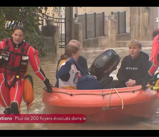 Frankreich: Nach sintflutartigen Regenfällen ist Pas-de-Calais überschwemmt Ueberschwemmungen_Pas_de_Calais_ScreenF2