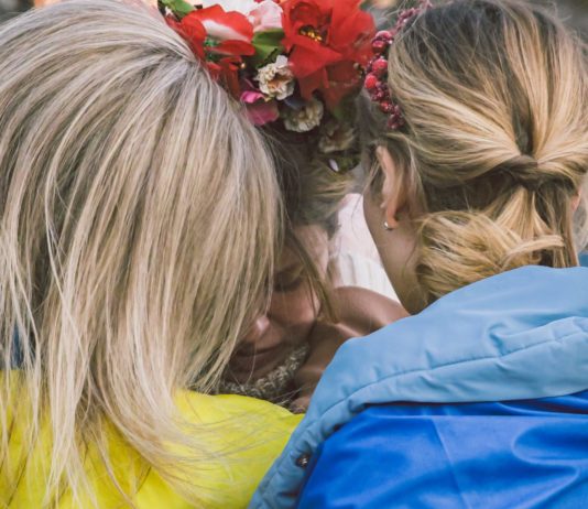 Ukraine-Krieg: Über 13.500 Ukrainer konnten Russland über einen humanitären Korridor verlassen Ukraine_Illustration