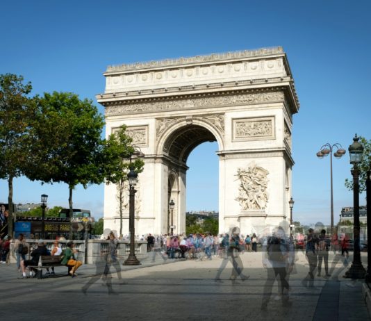 Zeremonien zum 11. November: zum ersten Mal wird es eine öffentliche Mahnwache in Paris geben Arc_de_Triomphe