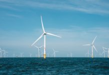 Normandie zwischen Fécamp und Ouistreham: Wie die Energiewende das Meer verändert Offshore_Windpark